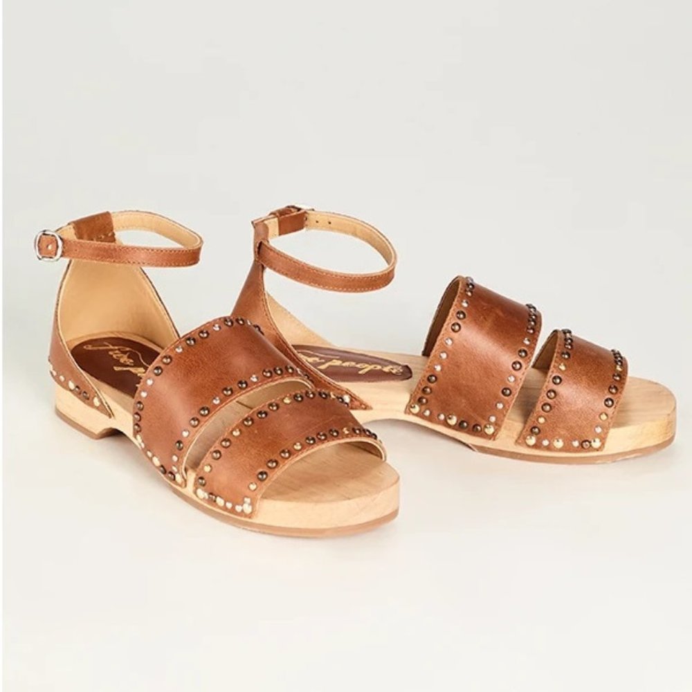 Free People nailhead studded clog sandals NWOB